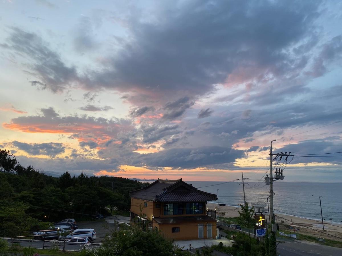 Pension Badawa Gangneung Buitenkant foto